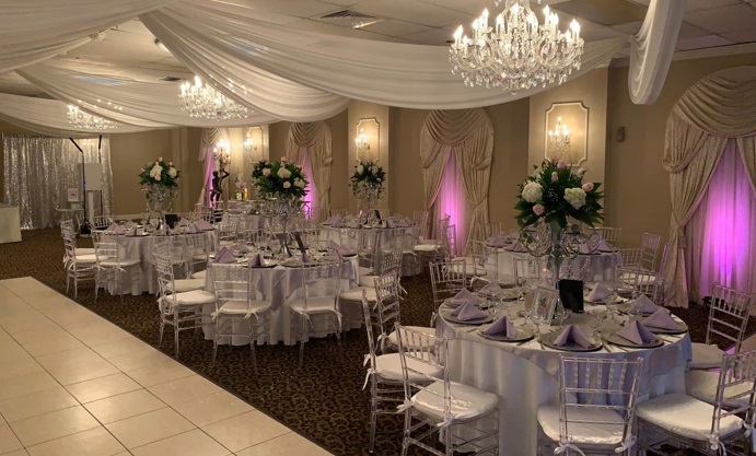 Elegante salón de banquetes en Miami donde el lujo se une a celebraciones inolvidables 1 Elegante salón de banquetes en Miami donde el lujo se une a celebraciones inolvidables