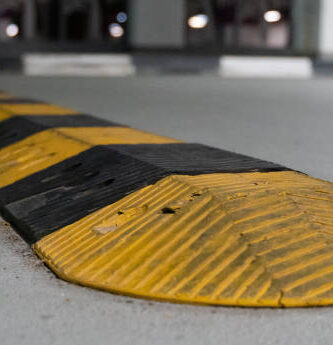 Requisito Indispensable de Topes de Velocidad en Zonas Escolares